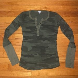 camo thermal top